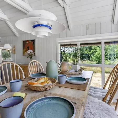 Albertina - 900m From The Sea By Interhome Bøtø By